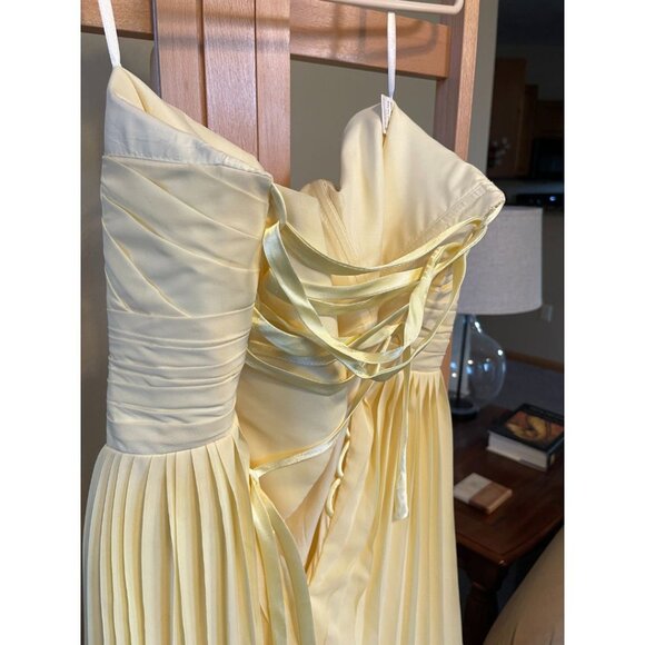 Light Yellow Strapless Corset Dress | Size 2 - Picture 2 of 9